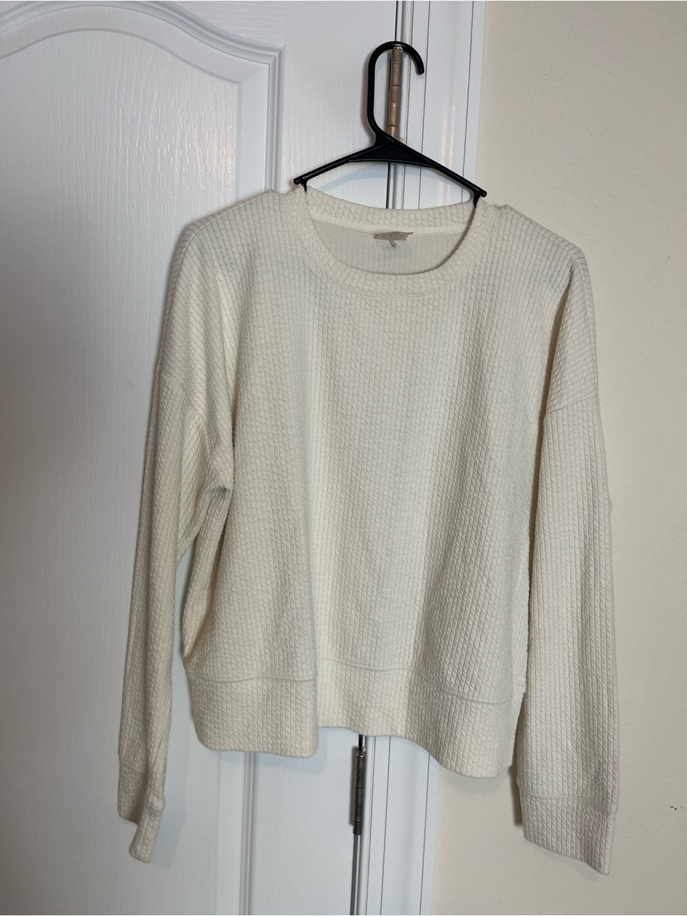 CALIA by Carrie Underwood Cream Ivory Textured Waffle Knit Crewneck Sweatshirt S